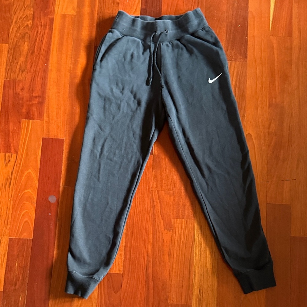 Nike Phoenix Fleece High Waisted Joggers